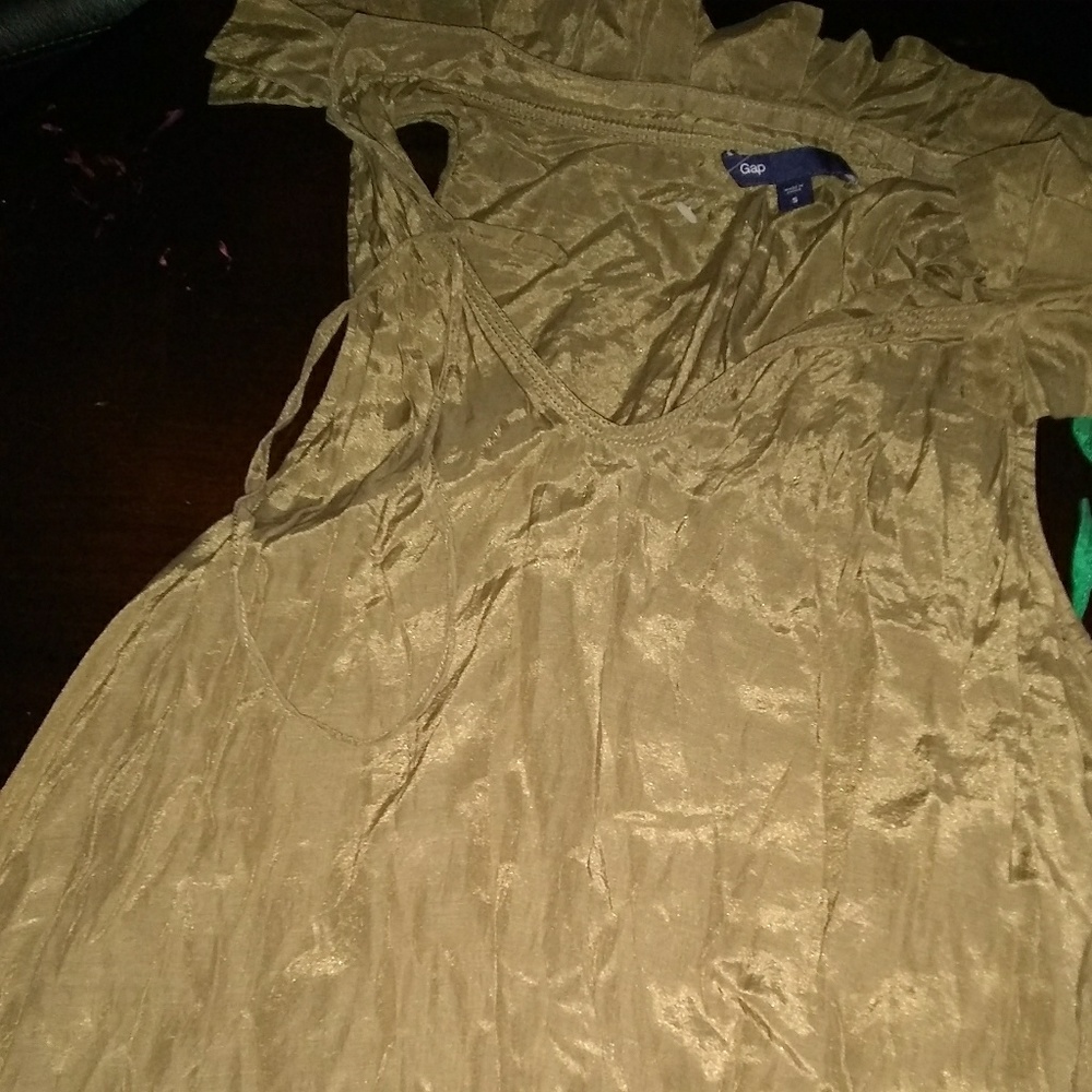 Tops - Picture 2 of 2